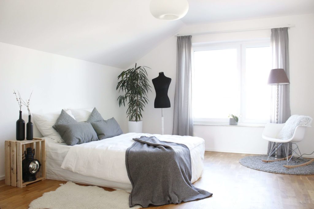 Schlafzimmer, Ankleide, Dekoration Home Staging
